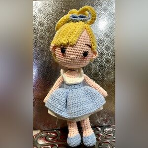 Beautiful rally 🧶crocheted doll